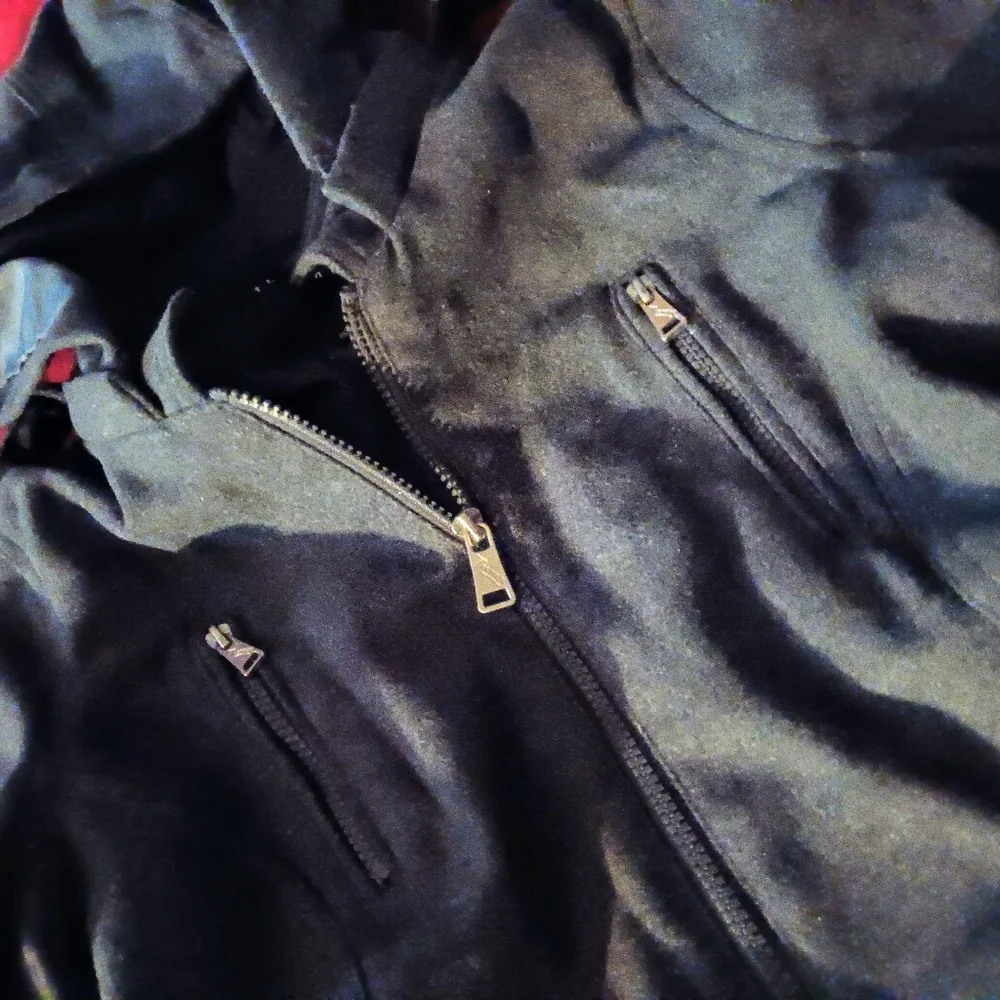 Therapy Jacket - Picture 4 of 8